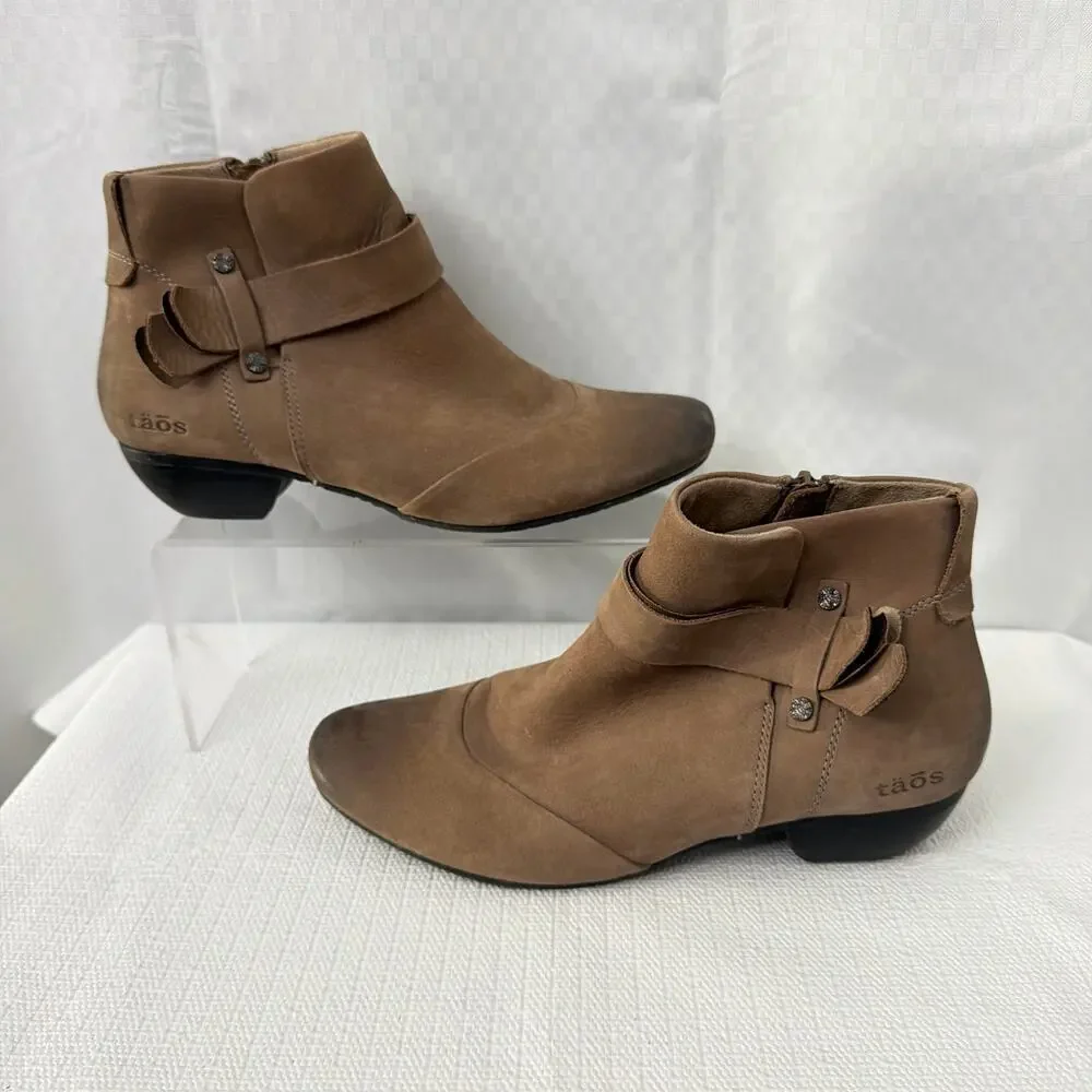 Taos Boots Womens Size 8 Brown Oiled Leather Bootie Side Zip
